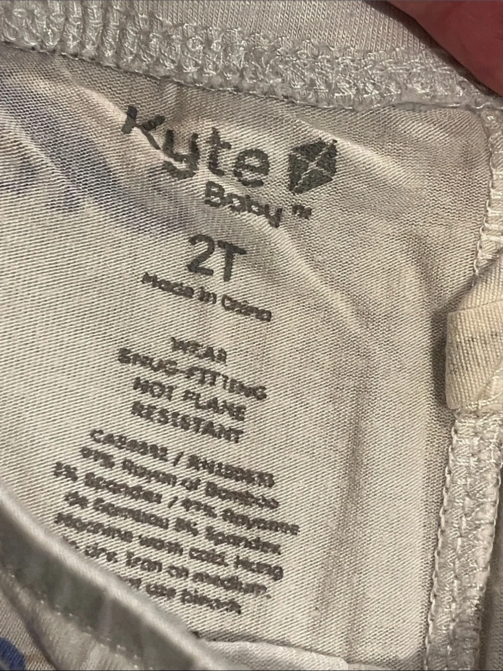 KYTE Baby 2T White Dragon Print Pajama Set with Blue Trim